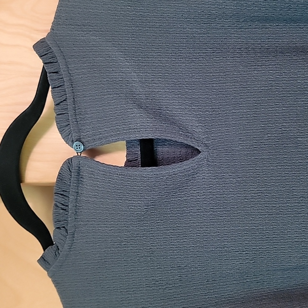 Loft Outlet Green Short Sleeve Shirt - Picture 7 of 9